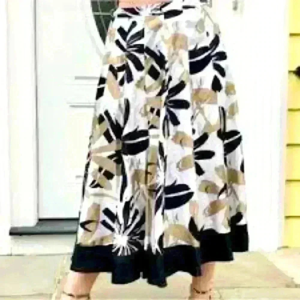 100% silk, Coldwater Creek Cream,black,floral,90’s Vintage,Women's midi SZ-L